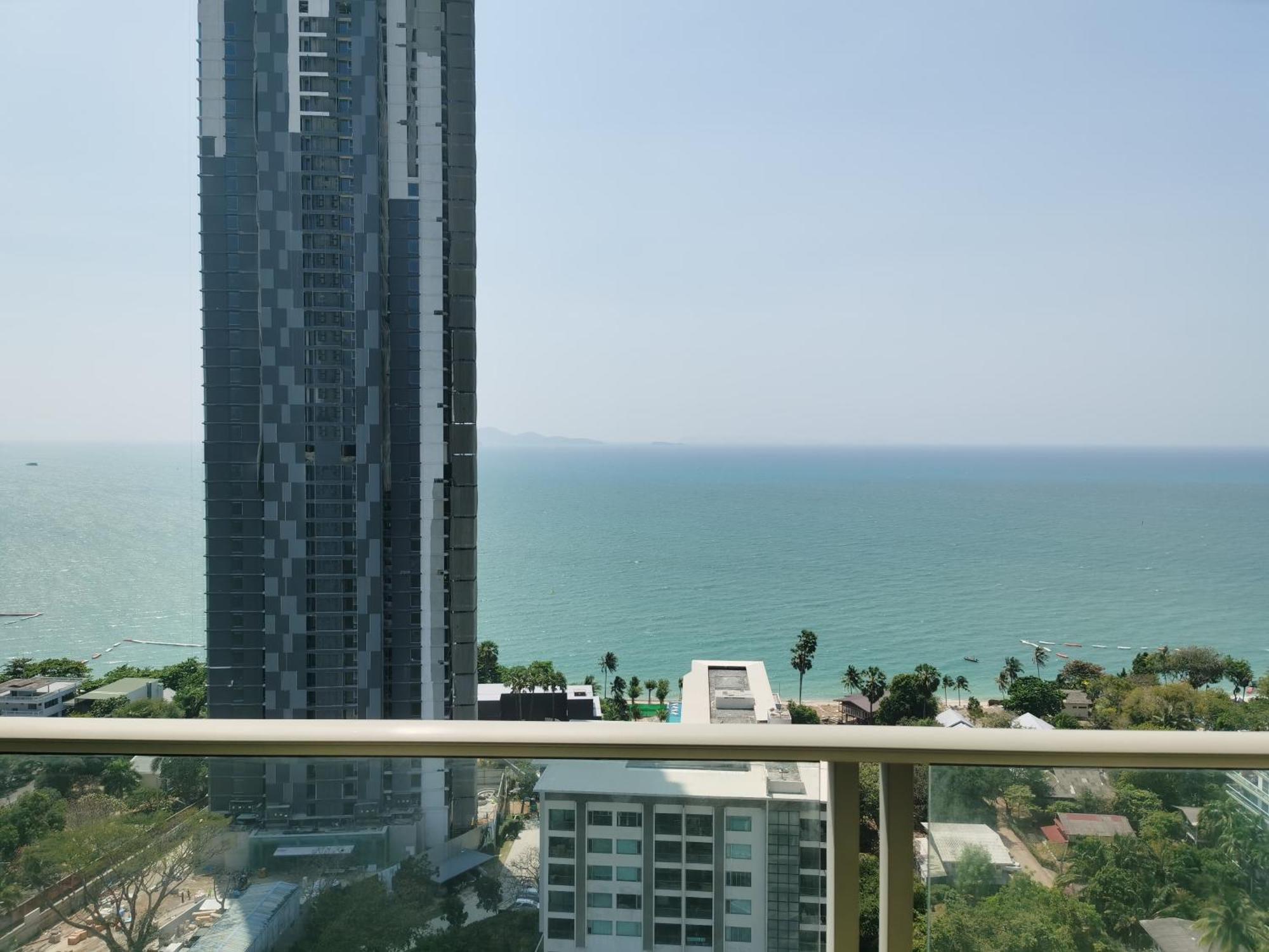 The Riviera Wongamat Hong Apartment Pattaya Exteriör bild