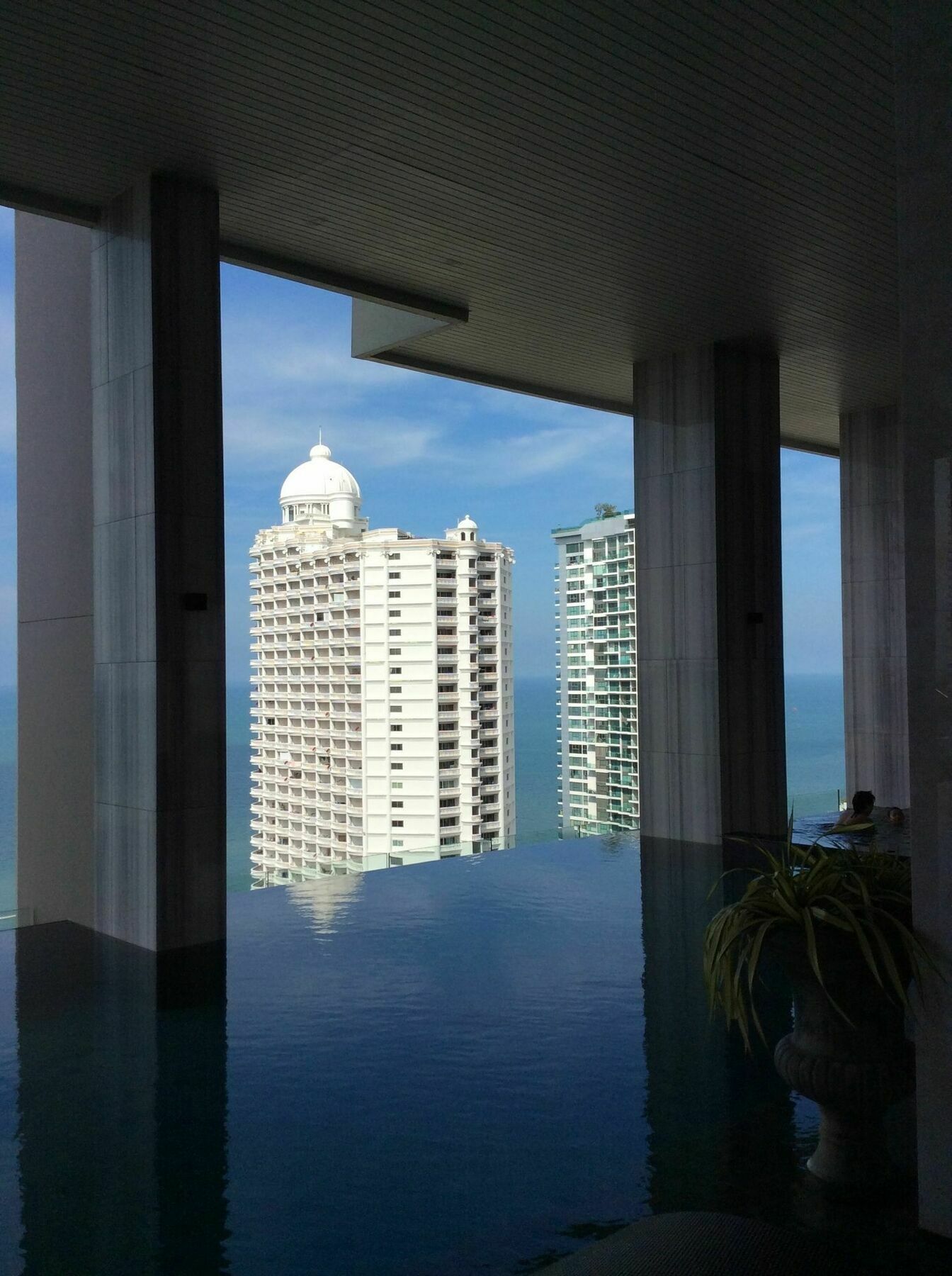 The Riviera Wongamat Hong Apartment Pattaya Exteriör bild