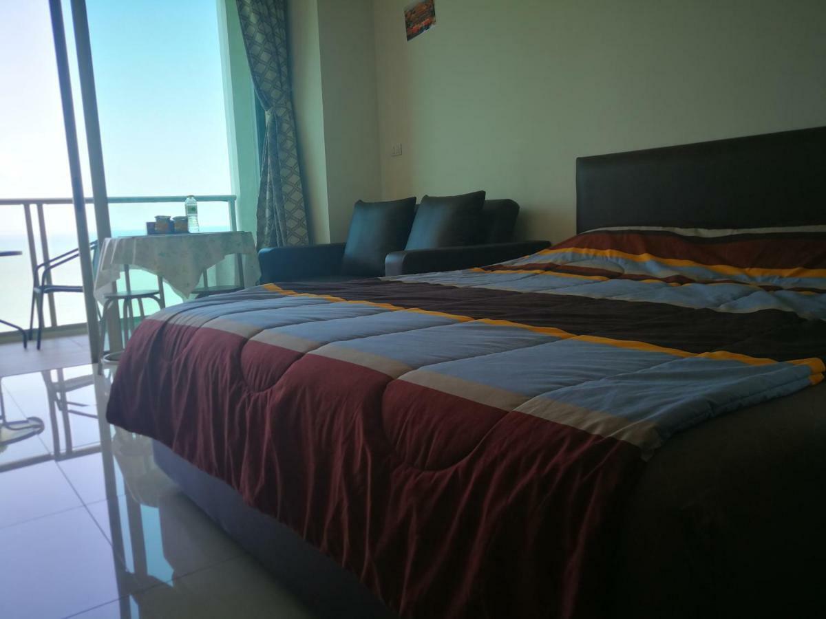 The Riviera Wongamat Hong Apartment Pattaya Exteriör bild