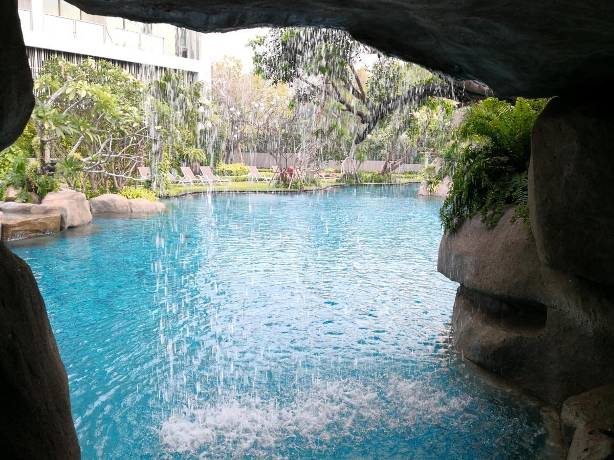 The Riviera Wongamat Hong Apartment Pattaya Exteriör bild