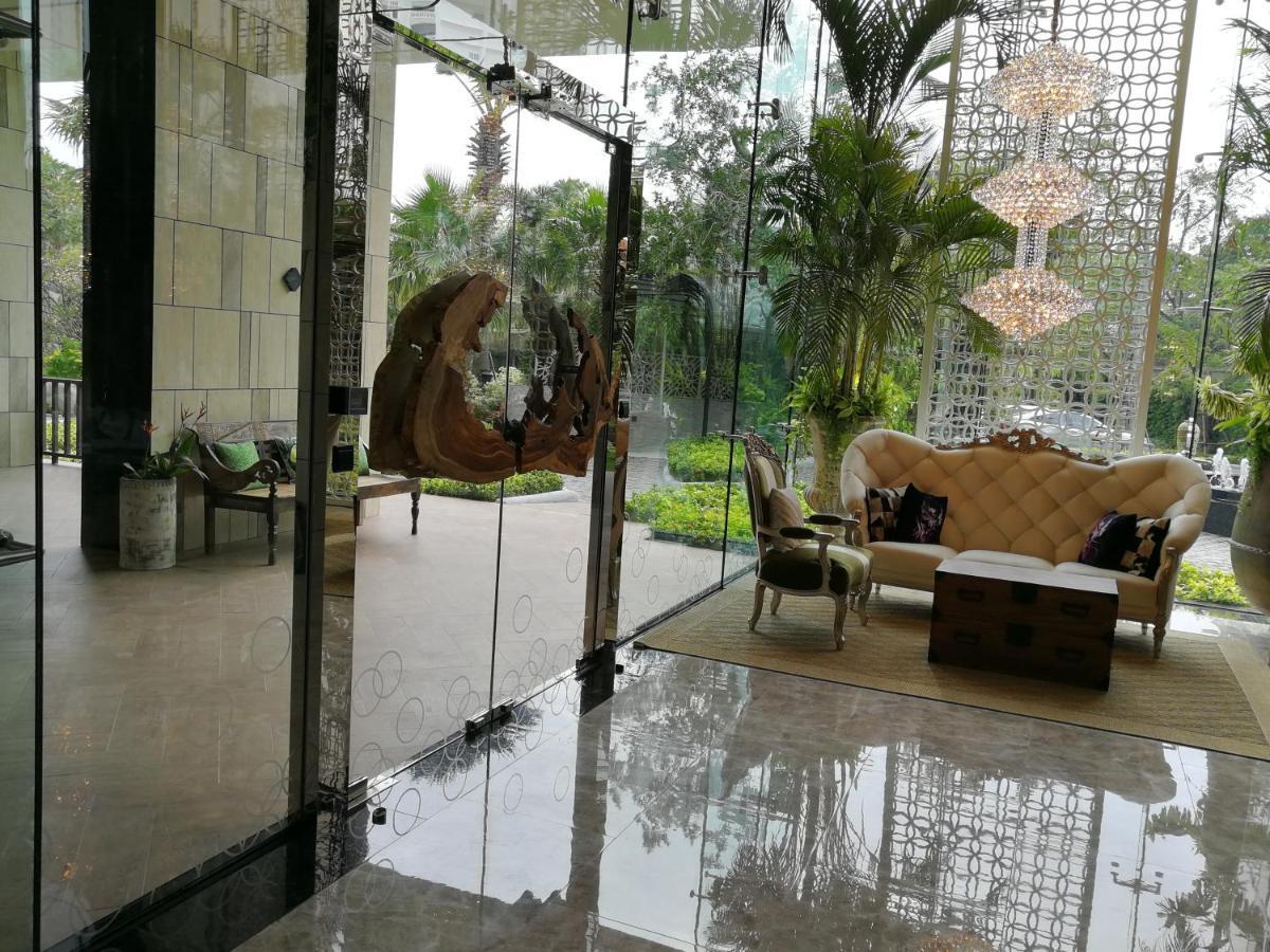 The Riviera Wongamat Hong Apartment Pattaya Exteriör bild